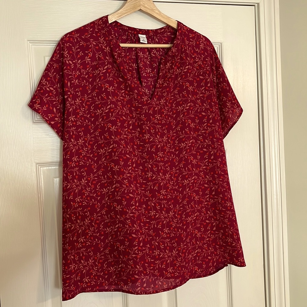 Old Navy V-Neck Blouse